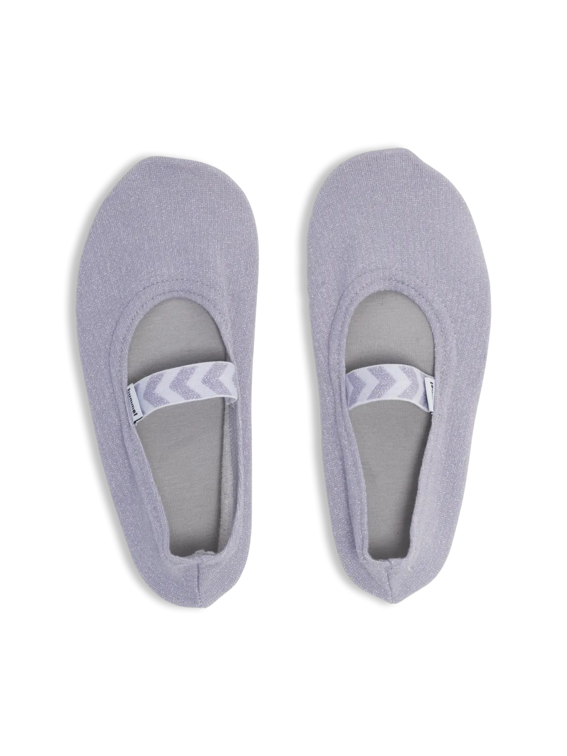 Gym shoes